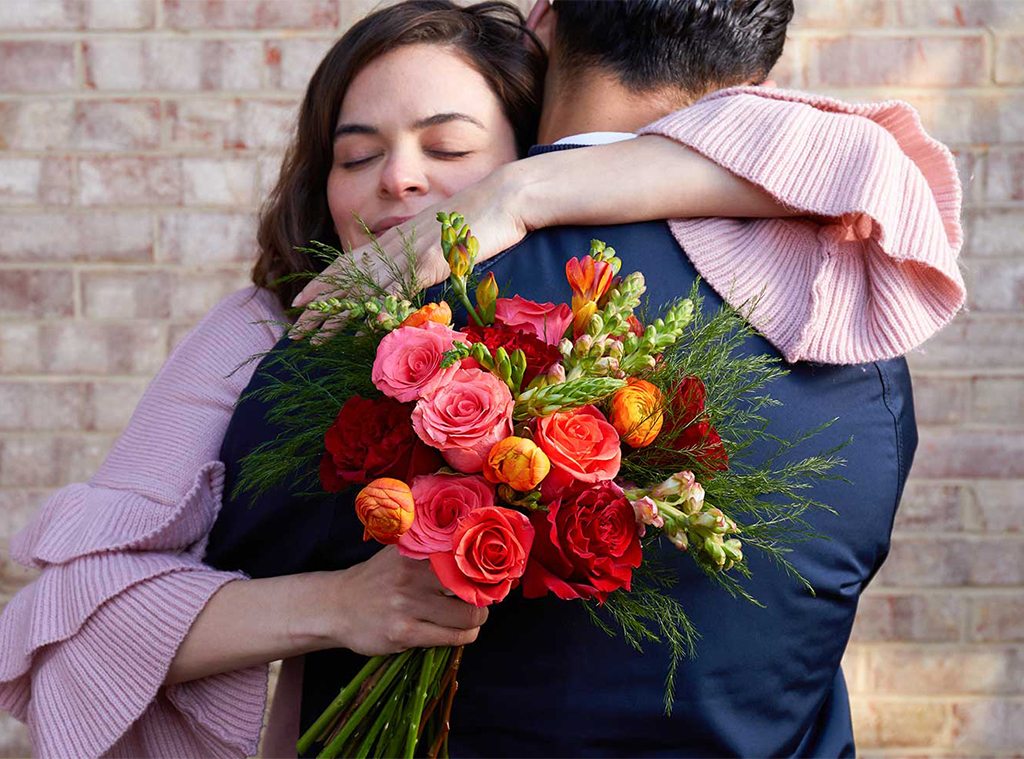 Top 3 Sites To Buy Valentine S Day Flowers E Online
